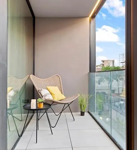 Win Herastrau * Бухарест